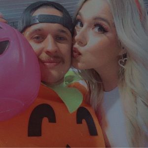 Meet your Posher, Libby